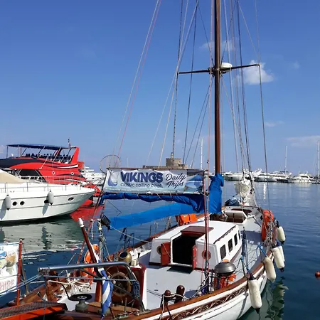 Ariadni 2 * Rhodes City